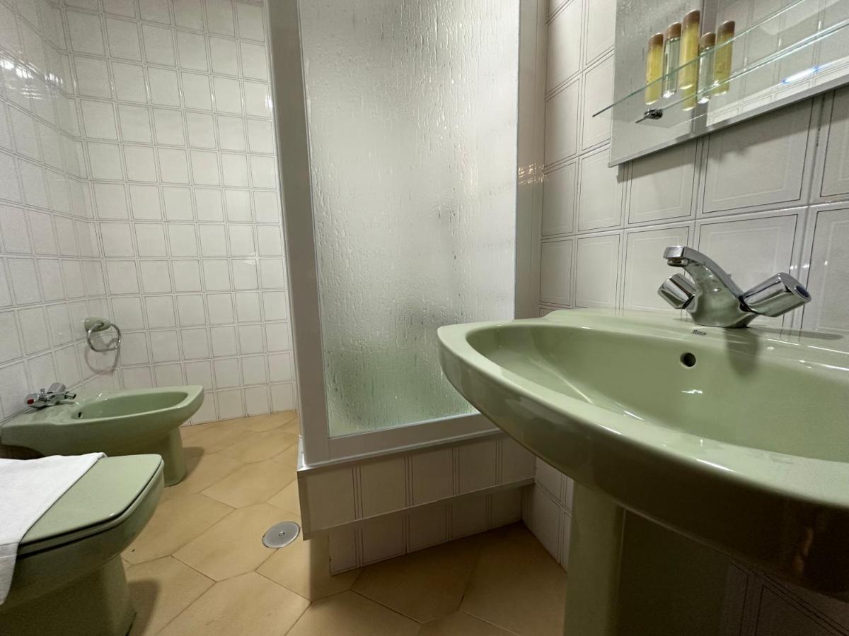 Oktheway Et Suseia Apartment Sarria Ngoại thất bức ảnh