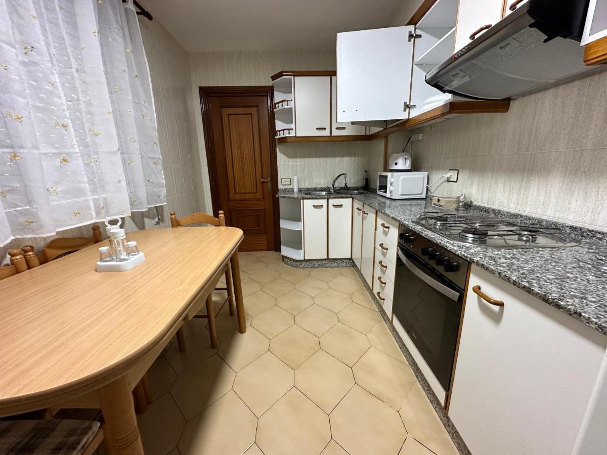 Oktheway Et Suseia Apartment Sarria Ngoại thất bức ảnh